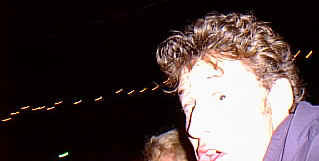 LPatnight5.jpg (14684 bytes)